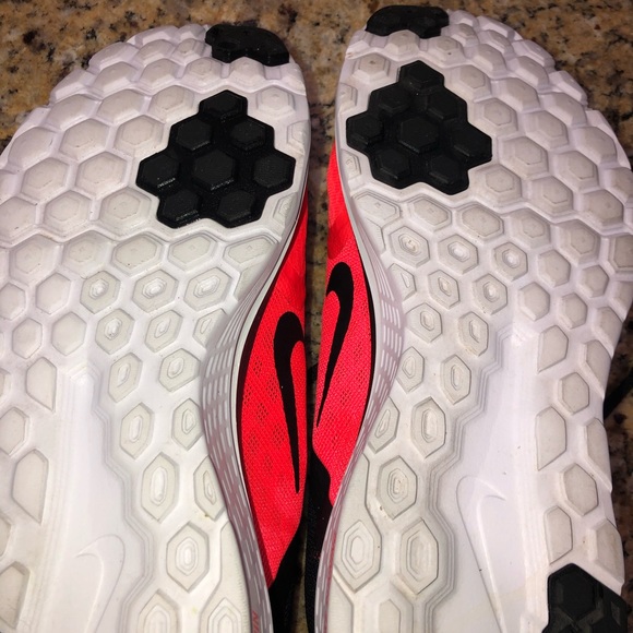 Nike - Picture 6 of 6